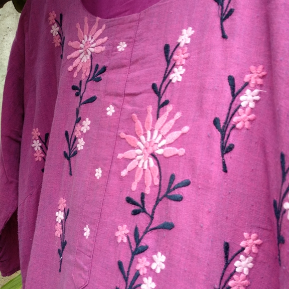 Purple Embroidered Kurta, XL - Picture 7 of 7
